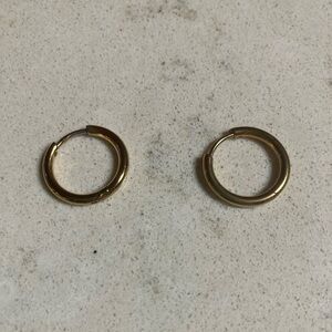 Gold Vermeil 16 mm Huggie Hoop Earrings